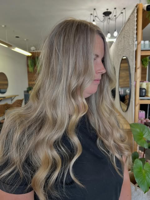 Regrowth blended back into blonde